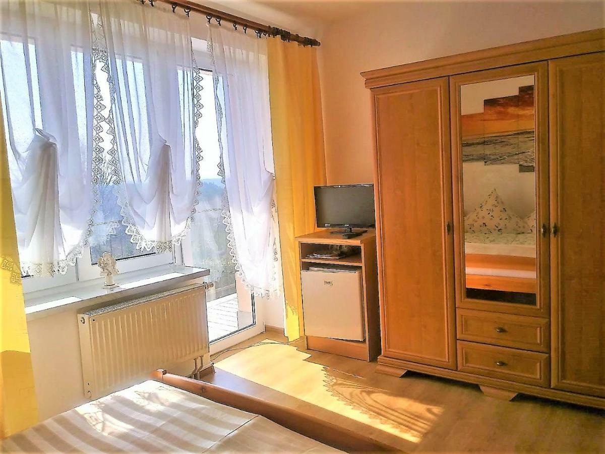 Appartamento Mocik Jastrzębia Góra Esterno foto